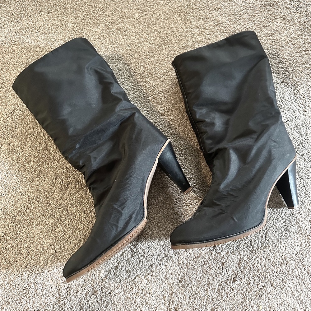 Vintage GOLO Fleece Lined Black Nylon Heeled Boot with Vibram Sole